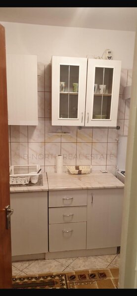 Tineretului, apartament 3 camere de inchiriat, loc de parcare inclus.